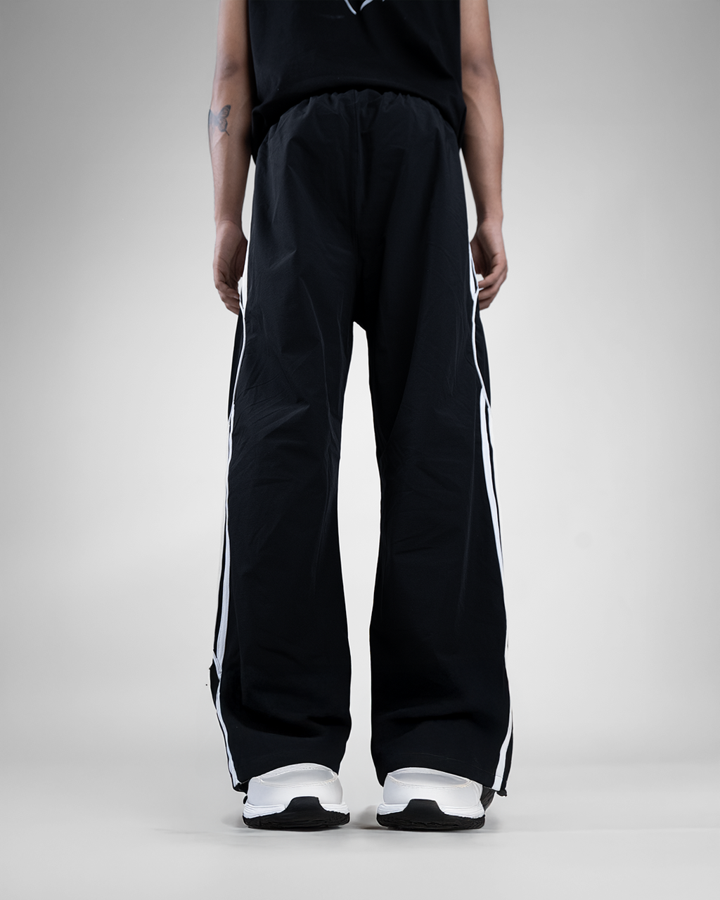 Black Arc Parachute Pants