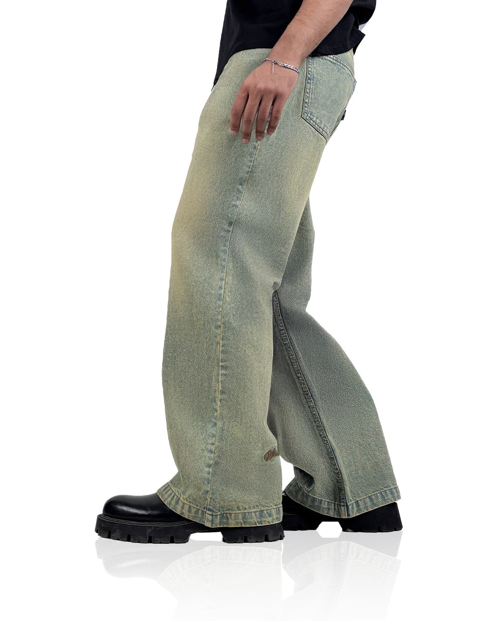 Vintage Blue Wide Flared Jeans