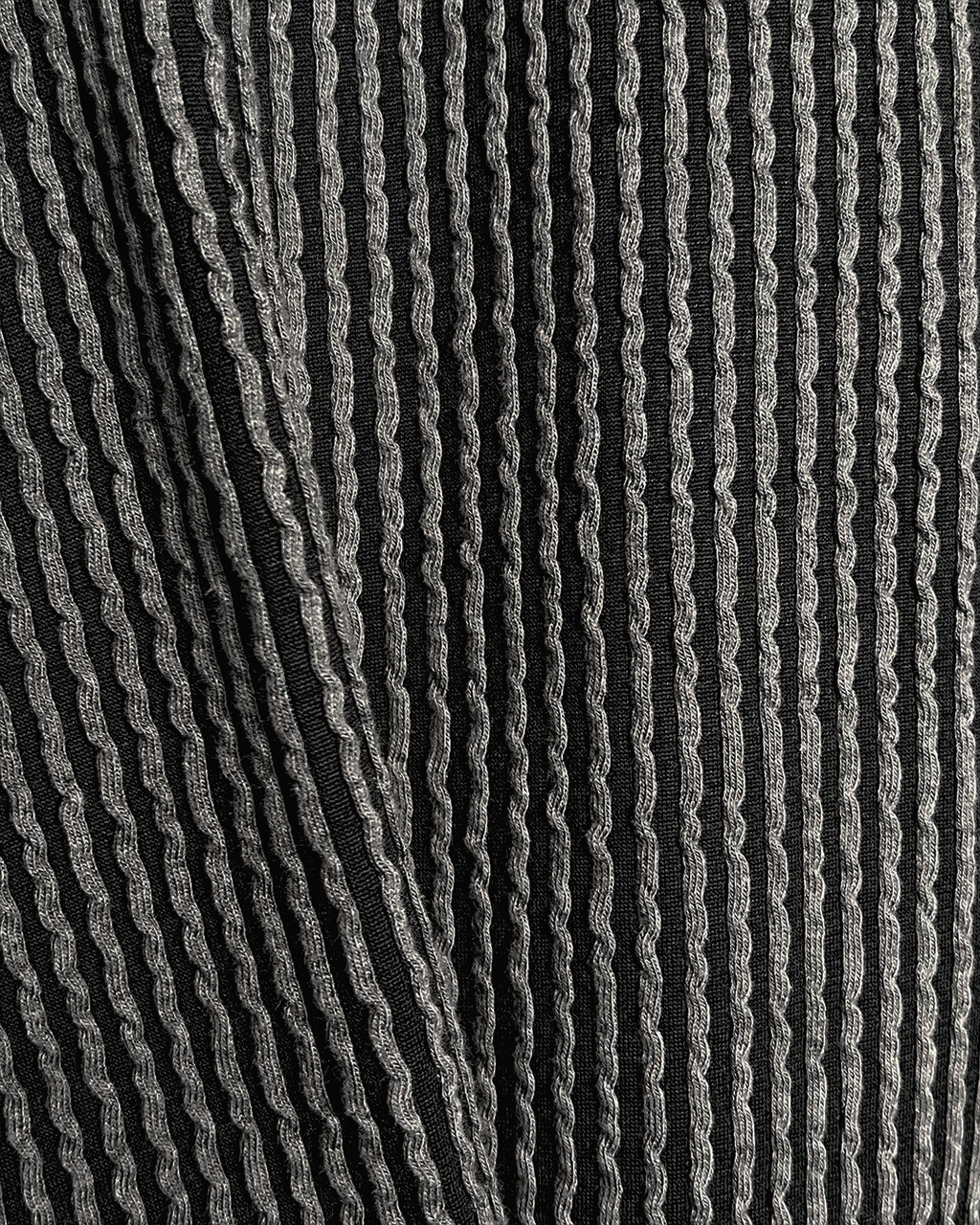 Black Wave Polo T-Shirt with Zip